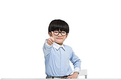 拳头发布《英雄联盟》“兽灵行者”乌迪尔重做预告片